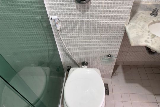 Suíte - Banheiro de apartamento para alugar com 2 quartos, 83m² em Recreio dos Bandeirantes, Rio de Janeiro