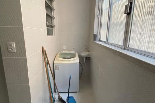 Área de serviço de apartamento para alugar com 1 quarto, 50m² em São Lourenço, Niterói