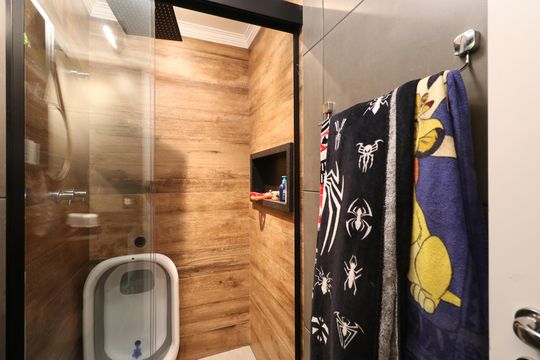 Banheiro Social de apartamento para alugar com 2 quartos, 79m² em Vila Anastácio, São Paulo