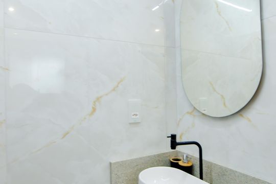 Banheiro  de apartamento à venda com 2 quartos, 52m² em Vila Bremen, Guarulhos