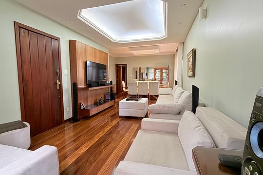 Apartamento à venda com 3 quartos, 144m² em Gutierrez, Belo Horizonte