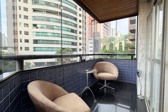 Varanda de apartamento à venda com 3 quartos, 144m² em Gutierrez, Belo Horizonte