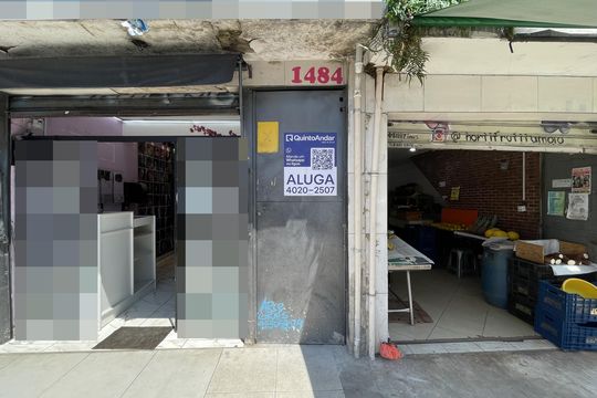 Fachada + Placa de casa para alugar com 3 quartos, 75m² em Conjunto Residencial José Bonifácio, São Paulo