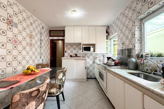 Cozinha de apartamento à venda com 3 quartos, 371m² em Vila Euro, São Bernardo do Campo