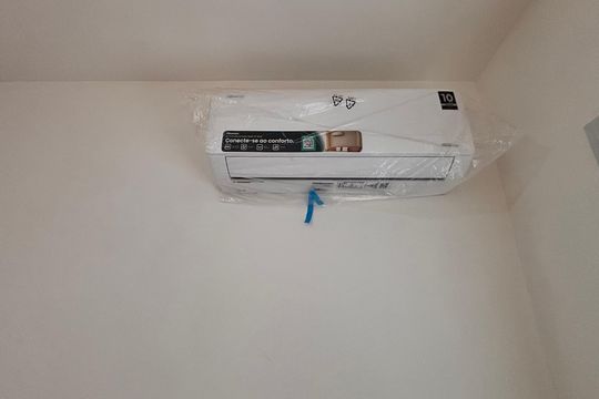 Suíte de apartamento para alugar com 1 quarto, 25m² em Vila Nova Conceição, São Paulo