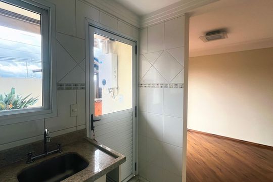Casa de Condomínio para alugar com 3 quartos, 100m² em Loteamento Residencial Vila Bella, Campinas