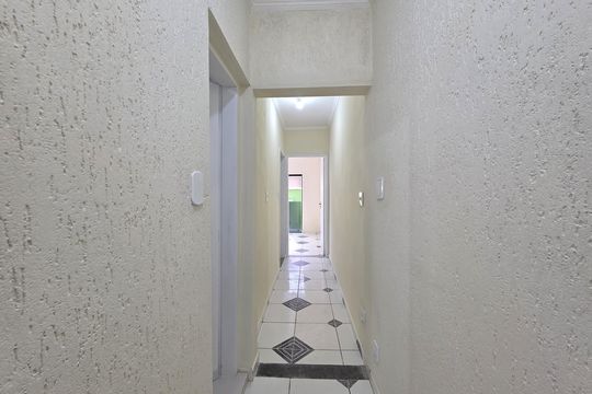 Corredor de casa para alugar com 2 quartos, 83m² em Cata Preta, Santo André