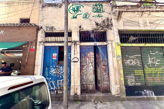 Casa à venda com 1 quarto, 227m² em Centro, Rio de Janeiro
