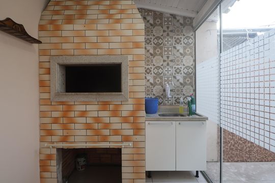 Churrasqueira de casa de condomínio para alugar com 3 quartos, 88m² em Rio Branco, Canoas