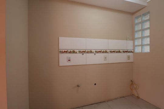 Cozinha de casa de condomínio para alugar com 3 quartos, 88m² em Rio Branco, Canoas
