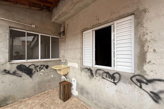 Quintal de casa à venda com 2 quartos, 42m² em Jardim Sydney, São Paulo