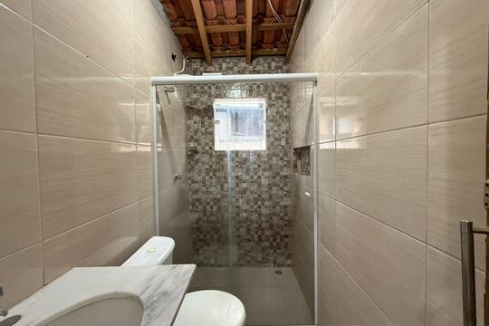 Banheiro de casa à venda com 2 quartos, 42m² em Jardim Sydney, São Paulo
