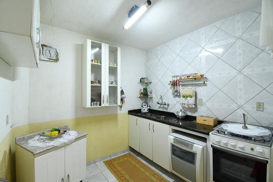 Cozinha de casa à venda com 3 quartos, 55m² em Cidade Industrial de Curitiba, Curitiba