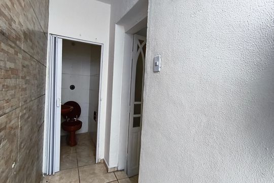 Área de Serviço de casa para alugar com 2 quartos, 85m² em Jardim da Gloria, São Paulo
