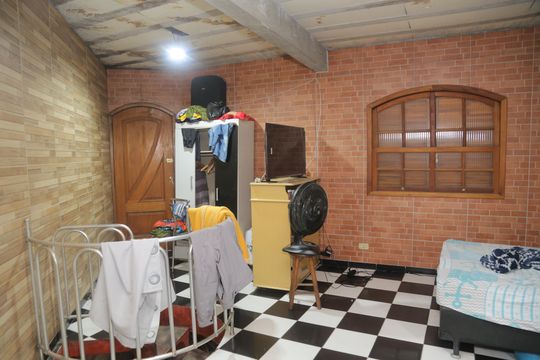 Quarto 1 com suite de casa à venda com 2 quartos, 280m² em São Miguel, São Paulo