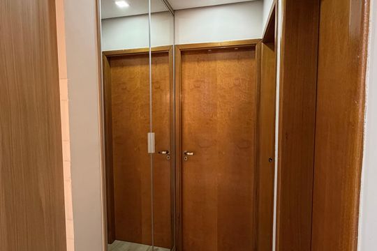 Corredor de apartamento à venda com 2 quartos, 57m² em Paulicéia, São Bernardo do Campo