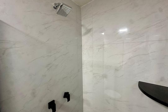 Banheiro 2 de apartamento para alugar com 2 quartos, 46m² em Santo Amaro, São Paulo