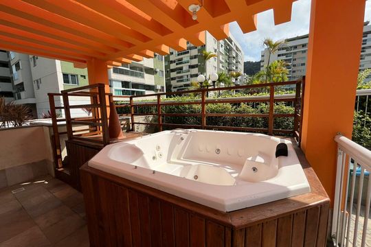 Área comum de apartamento para alugar com 3 quartos, 83m² em Barra Olímpica, Rio de Janeiro