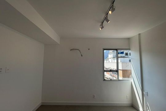 Apartamento à venda com 3 quartos, 86m² em Leblon, Rio de Janeiro