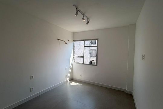 Apartamento à venda com 3 quartos, 86m² em Leblon, Rio de Janeiro