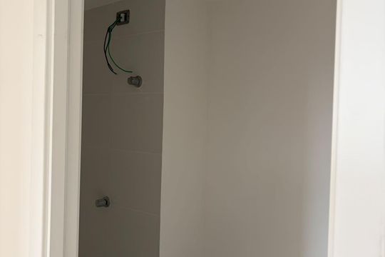 Banheiro de apartamento à venda com 2 quartos, 32m² em Várzea da Barra Funda, São Paulo