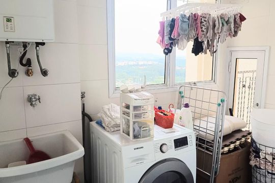 Área de serviço de apartamento para alugar com 2 quartos, 89m² em Alphaville Conde II, Barueri