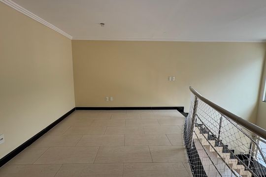 Casa à venda com 3 quartos, 189m² em Vargem Pequena, Rio de Janeiro
