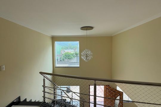 Casa à venda com 3 quartos, 189m² em Vargem Pequena, Rio de Janeiro