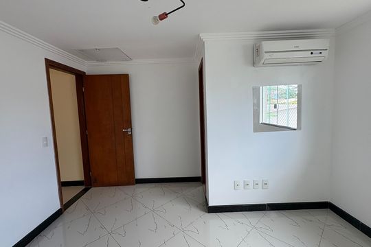 Casa à venda com 3 quartos, 189m² em Vargem Pequena, Rio de Janeiro