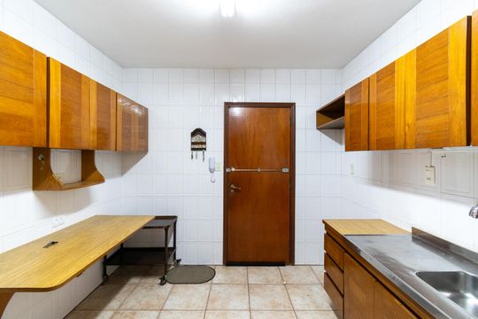 Cozinha de apartamento para alugar com 3 quartos, 90m² em Jabaquara, São Paulo