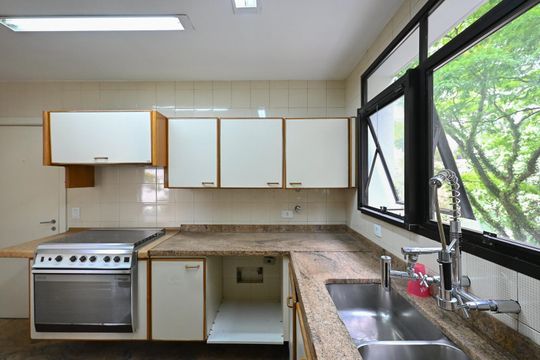Cozinha de apartamento à venda com 4 quartos, 290m² em Morumbi, São Paulo