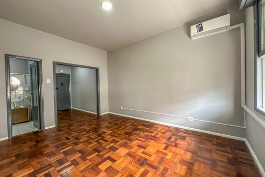Kitnet/Studio para alugar com 1 quarto, 34m² em Centro, Rio de Janeiro