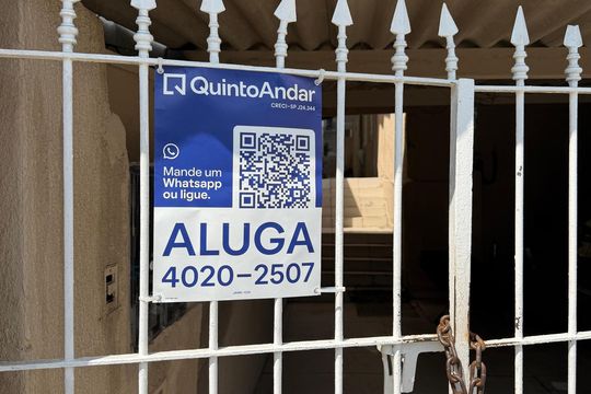 Placa  de casa para alugar com 1 quarto, 60m² em Baeta Neves, São Bernardo do Campo