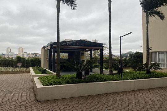 Área em comum de apartamento à venda com 2 quartos, 74m² em Jardim Tupanci, Barueri