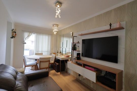 Sala de apartamento para alugar com 2 quartos, 51m² em Jardim Nova Europa, Campinas