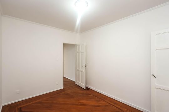 Sala 3 de casa para alugar com 3 quartos, 180m² em Cambuci, São Paulo