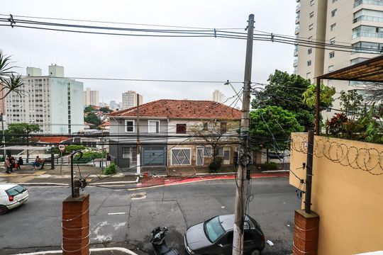 Vista Quarto 3 de casa para alugar com 3 quartos, 180m² em Cambuci, São Paulo