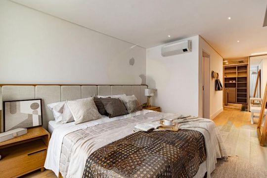 Casa de Condomínio à venda com 3 quartos, 488m² em Jardim Europa, São Paulo