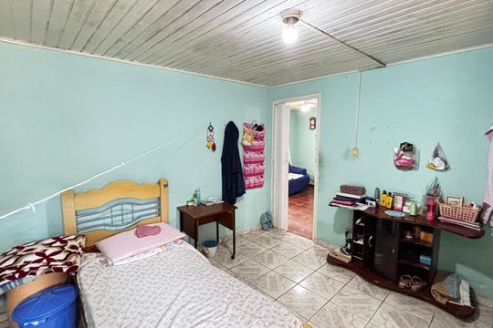 Quarto 2 de casa à venda com 2 quartos, 300m² em Jardim do Estádio, Santo André