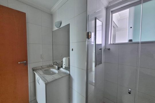 Suíte - Banheiro de apartamento à venda com 2 quartos, 55m² em Salgado Filho, Belo Horizonte
