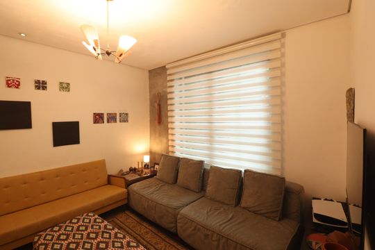 Casa à venda com 2 quartos, 142m² em Vila Nivi, São Paulo