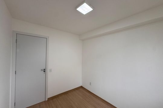 Quarto de apartamento à venda com 2 quartos, 48m² em Barra Olímpica, Rio de Janeiro