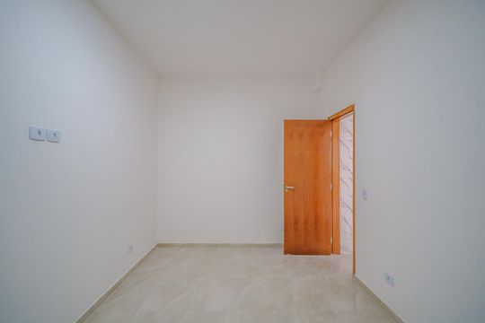 Quarto de casa para alugar com 1 quarto, 40m² em Jaguaré, São Paulo
