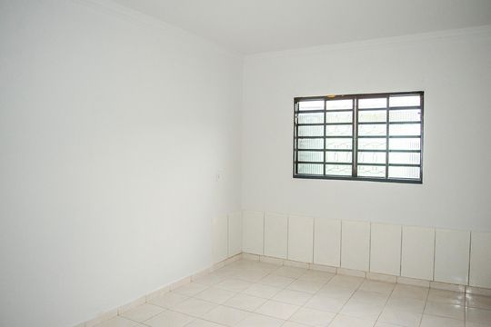 Quarto 1 de casa para alugar com 2 quartos, 90m² em Setor Negrão de Lima, Goiânia