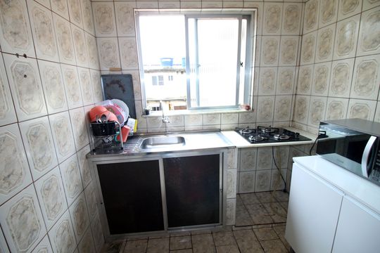 Cozinha de casa para alugar com 1 quarto, 32m² em Jardim América, Rio de Janeiro