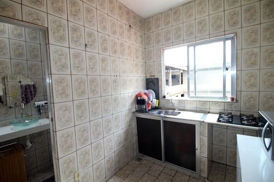 Cozinha de casa para alugar com 1 quarto, 32m² em Jardim América, Rio de Janeiro