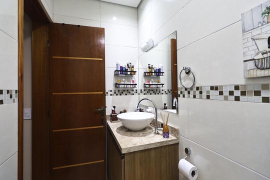 Banheiro da Suíte de apartamento à venda com 2 quartos, 114m² em Vila Bela Vista, Santo André