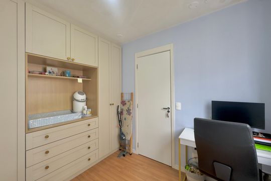 Quarto 2 de apartamento à venda com 2 quartos, 36m² em Vila das Bandeiras, Guarulhos