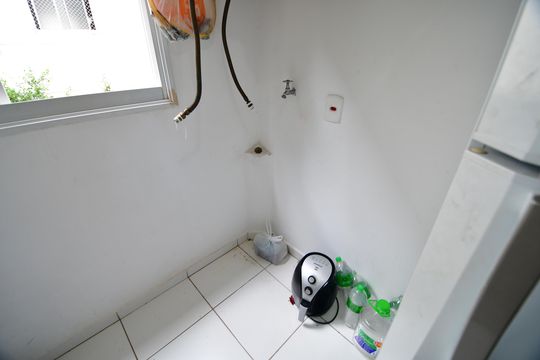 Cozinha de apartamento à venda com 2 quartos, 46m² em Residencial Real Parque, Sumaré