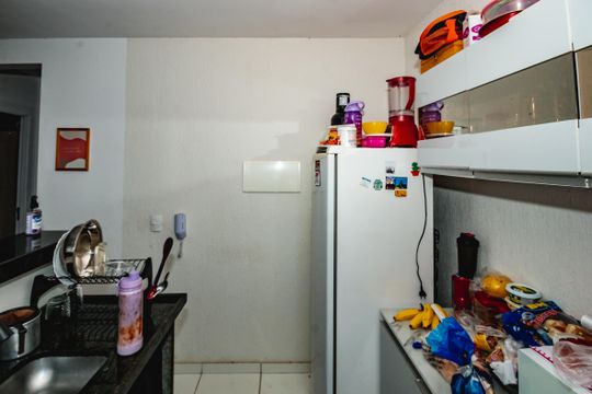 Cozinha de apartamento à venda com 2 quartos, 45m² em Alphaville Vespasiano, Vespasiano